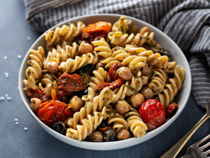 Elevate Your Weeknights: Healthy & Flavorful Chickpea Pasta Recipes